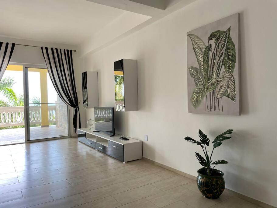 Spring Garden Mobay Resort Luxurious Apartments Montego Bay Esterno foto