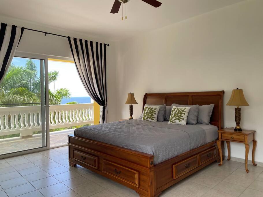 Spring Garden Mobay Resort Luxurious Apartments Montego Bay Esterno foto