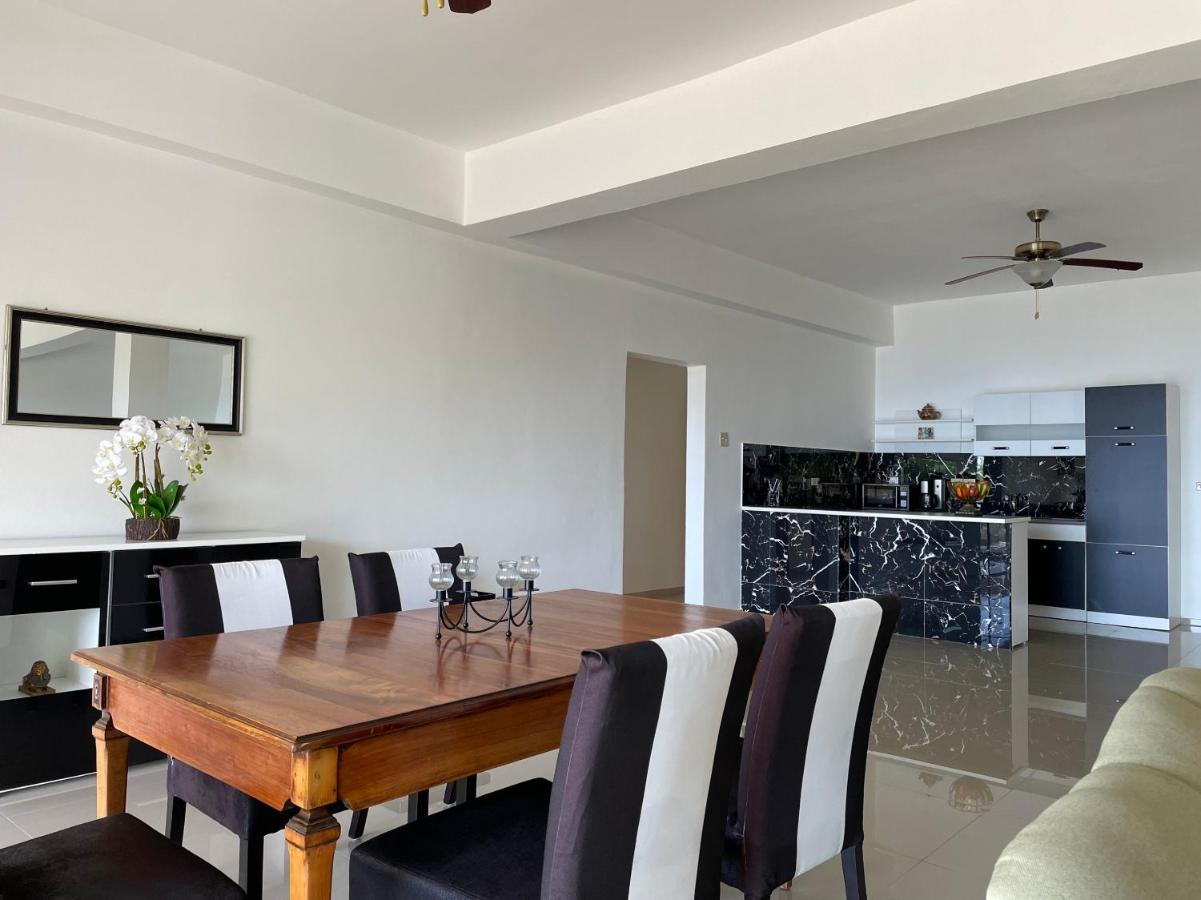 Spring Garden Mobay Resort Luxurious Apartments Montego Bay Esterno foto
